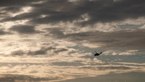 Helicopter_Fly_Away_Scenic