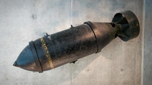 Normandy_Museum_Bomb