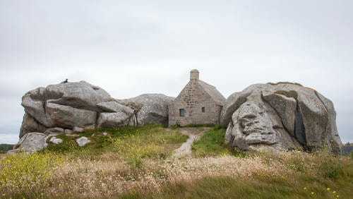 Quite_the_Place_to_Build_a_House