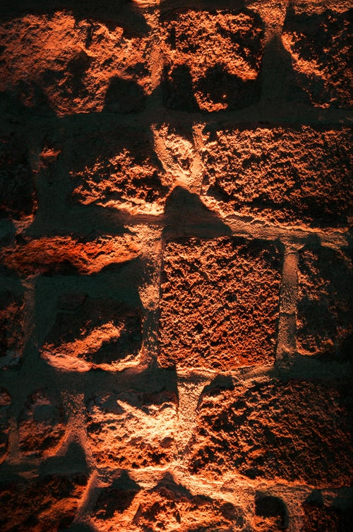 Rock_wall_light